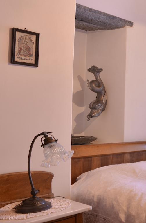 Grono Bed And Breakfast Da Kaethy Agriturismo חדר תמונה